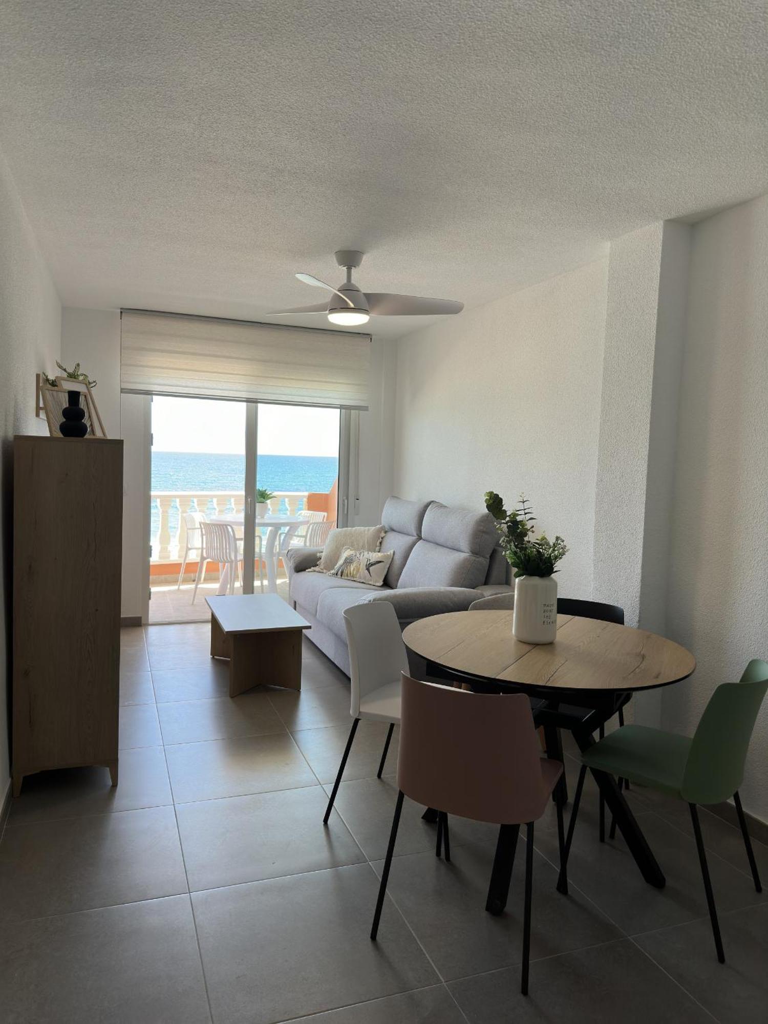 Apartment Hawaii V 3b - By Watermelon *